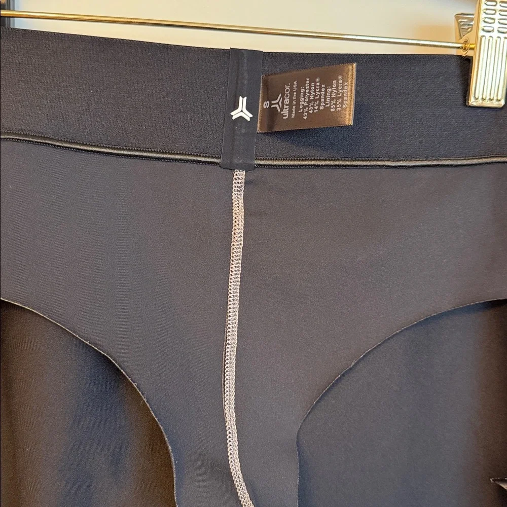 Ultracor Lux Knockout Floral Leggings Size S Laser Cut Side Detail Taupe/Grey - Picture 15 of 16
